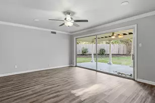 4900 Vega Ct E, Fort Worth, TX 76133 - Photo 2