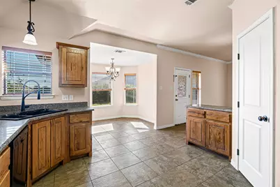 1234 Newcastle Drive, Weatherford, TX 76086 - Photo 6