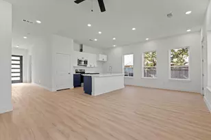 919 W Day St, Denison, TX 75020 - Photo 14