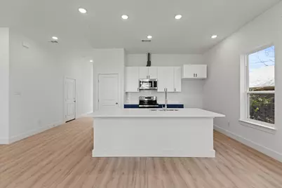 919 W Day Street, Denison, TX 75020 - Photo 12