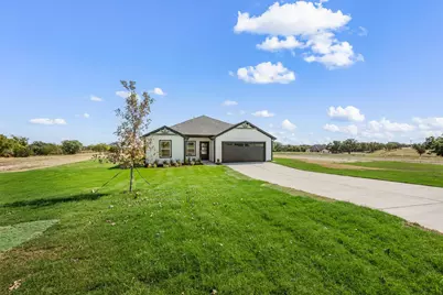 1016 Gatlin Circle, Springtown, TX 76082 - Photo 2