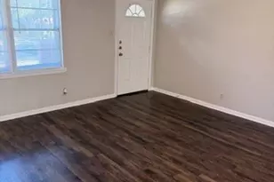 414 E Tucker Blvd, Arlington, TX 76010 - Photo 4