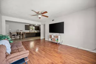 1437 Roma Ln, Fort Worth, TX 76134 - Photo 4