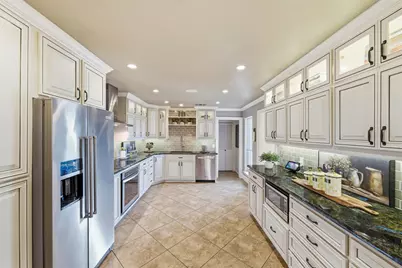2000 Lakehill Court, Arlington, TX 76012 - Photo 12