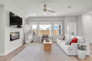 4918 Pebblewood Dr, Princeton, TX 75071 - Photo 8