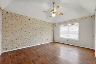 8401 Liberty Ln, Rowlett, TX 75089 - Photo 14