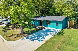 902 Skylark Dr, Arlington, TX 76010 - Photo 26