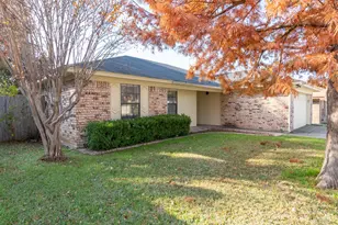 6640 Inwood Dr, Watauga, TX 76148 - Photo 2