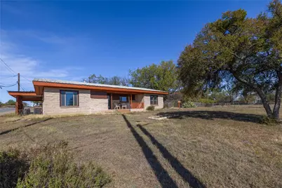 2609 Coggin Avenue, Brownwood, TX 76801 - Photo 34