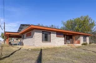 2609 Coggin Ave, Brownwood, TX 76801 - Photo 28