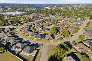 1103 Hilkiah Ct, Granbury, TX 76048 - Photo 36