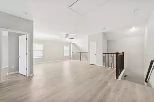 1805 Longwood Ln, Garland, TX 75042 - Photo 14