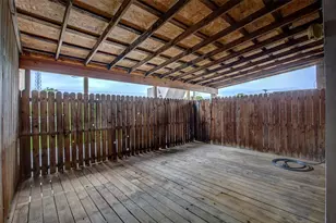 1213 Washington St, Commerce, TX 75428 - Photo 36