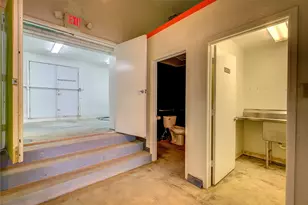 1213 Washington St, Commerce, TX 75428 - Photo 20