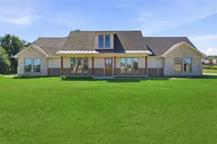 1012 Abbie Ruth Ct, Springtown, TX 76082 - Photo 2