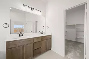 7729 Stubblefield Ln, Joshua, TX 76058 - Photo 16