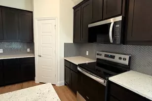 1968 Daybreak Dr, Venus, TX 76009 - Photo 2