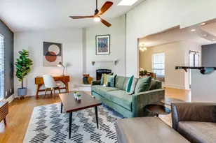 305 Westover Dr, Euless, TX 76039 - Photo 4