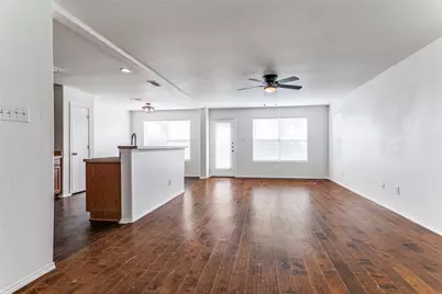 7544 Lazy Spur Boulevard, Fort Worth, TX 76131 - Photo 2