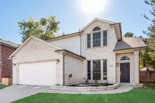 2836 Morning Star Dr, Fort Worth, TX 76131 - Photo 2