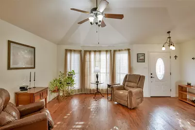 9100 Bellechase, Granbury, TX 76049 - Photo 6