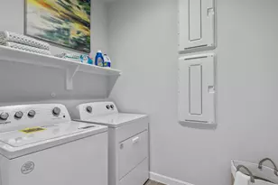 704 Barton Dr, Grandview, TX 76050 - Photo 32