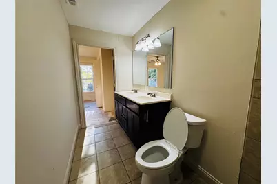 2704 N 32nd Street, Waco, TX 76708 - Photo 16