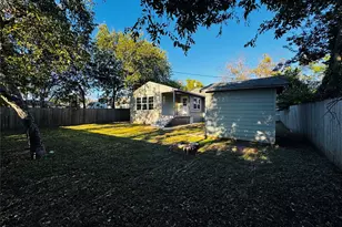 2704 N 32nd St, Waco, TX 76708 - Photo 22