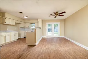 2720 Cedar Park Blvd, Richland Hills, TX 76118 - Photo 10