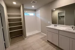 8509 Hollymead Ln, Fort Worth, TX 76131 - Photo 6