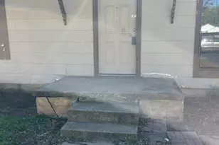 1301 Fannin St, Denton, TX 76201 - Photo 1