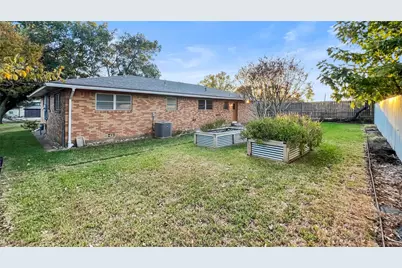 2711 Morton, Denison, TX 75020 - Photo 36