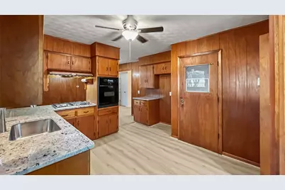 2711 Morton, Denison, TX 75020 - Photo 26