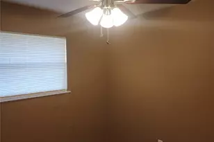 1175 Dublin Dr, Fort Worth, TX 76134 - Photo 16