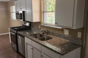 1175 Dublin Dr, Fort Worth, TX 76134 - Photo 12