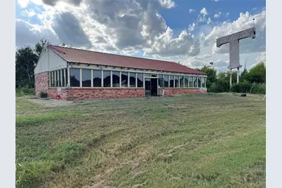 7002 S Interstate Highway 45 W, Corsicana, TX 75109 - Photo 1