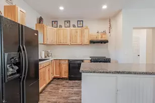 510 N Boundary St, Weatherford, TX 76086 - Photo 8