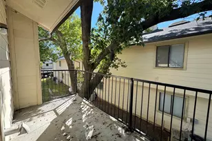 6646 E Lovers Ln, Dallas, TX 75214 - Photo 12