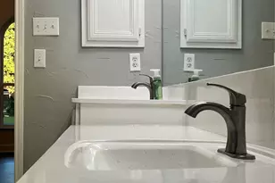 2309 York Ct, Carrollton, TX 75006 - Photo 22