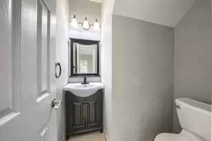2309 York Ct, Carrollton, TX 75006 - Photo 16