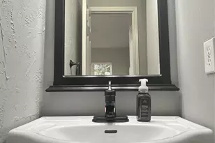 2309 York Ct, Carrollton, TX 75006 - Photo 16