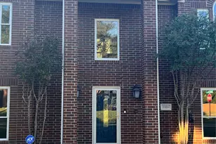 2309 York Ct, Carrollton, TX 75006 - Photo 2