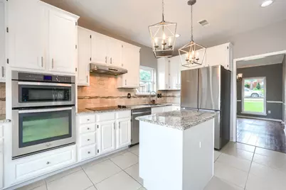 2309 York Court, Carrollton, TX 75006 - Photo 10
