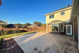 2309 York Ct, Carrollton, TX 75006 - Photo 28