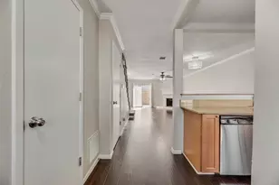 43 Abbey Rd, Euless, TX 76039 - Photo 6