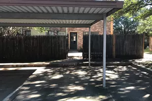 7326 Kingswood Cir, Fort Worth, TX 76133 - Photo 10