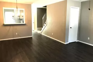 7326 Kingswood Cir, Fort Worth, TX 76133 - Photo 2