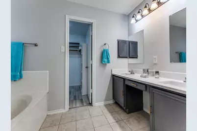 1305 Greenbriar Lane, McKinney, TX 75069 - Photo 12