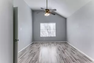 1305 Greenbriar Ln, McKinney, TX 75069 - Photo 10