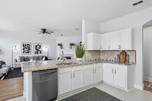 529 Roundrock Ln, Fort Worth, TX 76140 - Photo 18